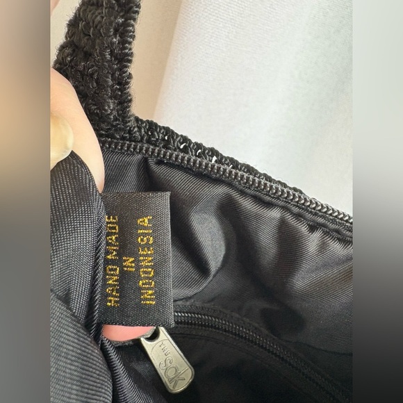 The Sak Black Crochet shoulder bag with Hang Tag‎ EUC - Picture 9 of 9